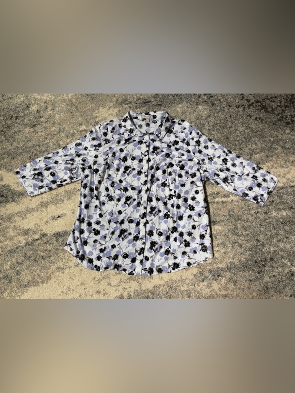 Women’s Floral Button-Front Shirt Blouse